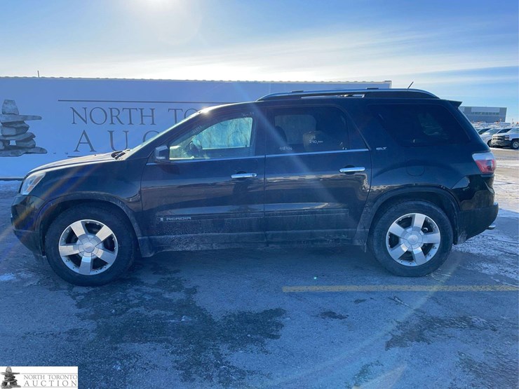 2008-gmc-acadia-slt-image-2