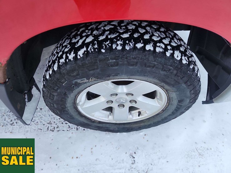 2012-dodge-1500-image-11