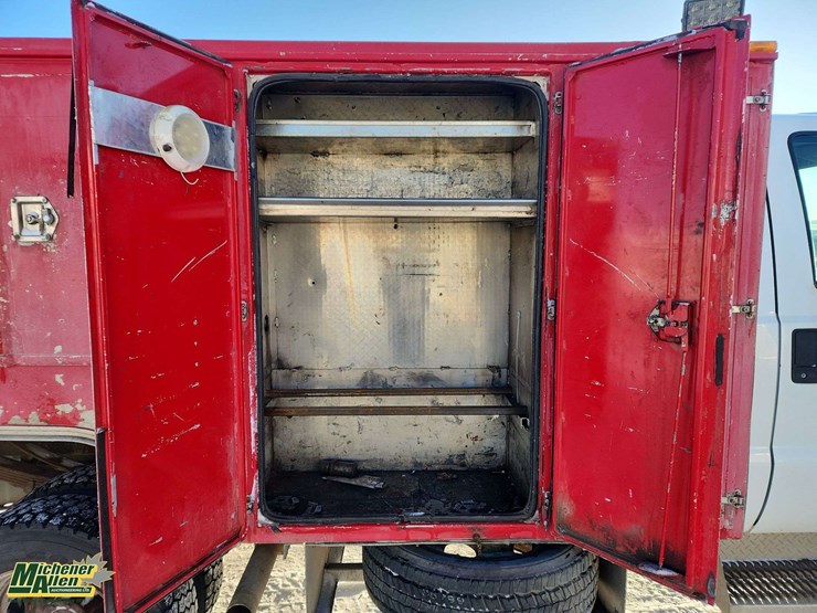 2008-ford-f550-image-31