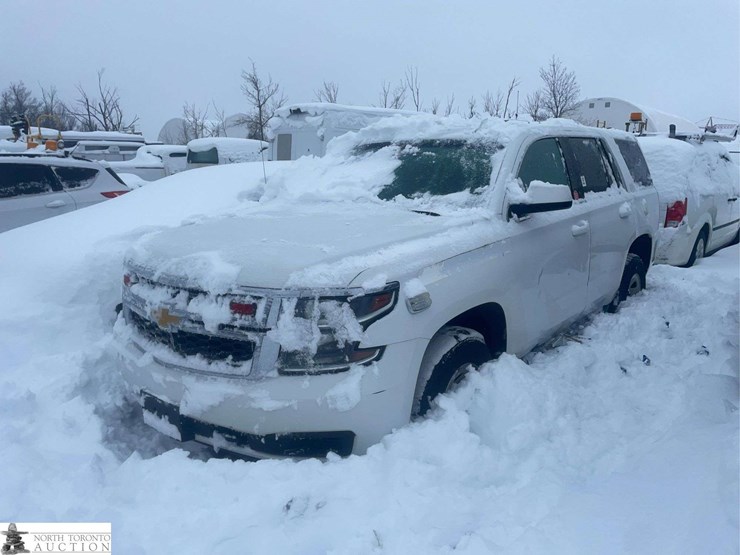 2015-chevrolet-tahoe-image-1