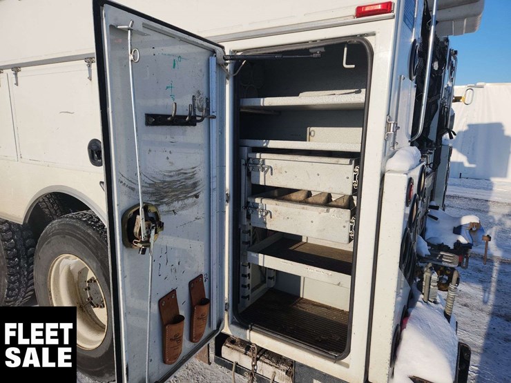 2012-international-workstar-7400-image-34