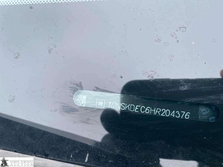 2017-chevrolet-tahoe-image-14