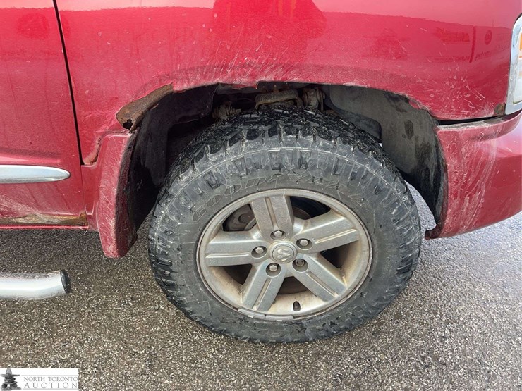 2008-dodge-dakota-image-23