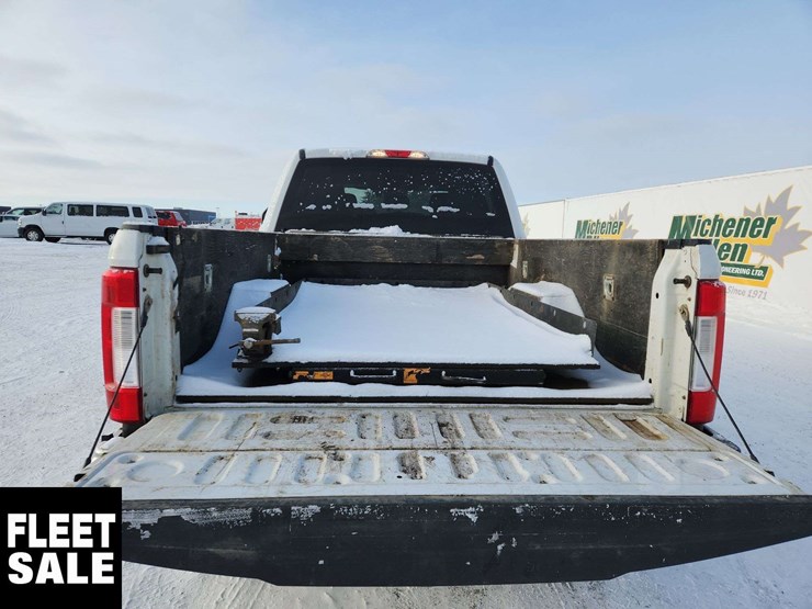 2018-ford-f250-image-16