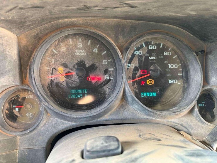 2013-chevrolet-silverado-1500-image-13