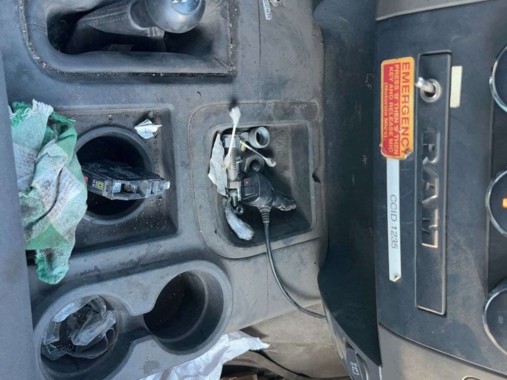 2012-dodge-2500-image-16