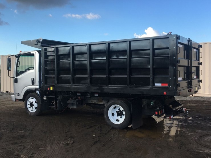 2019-isuzu-nrr-image-4