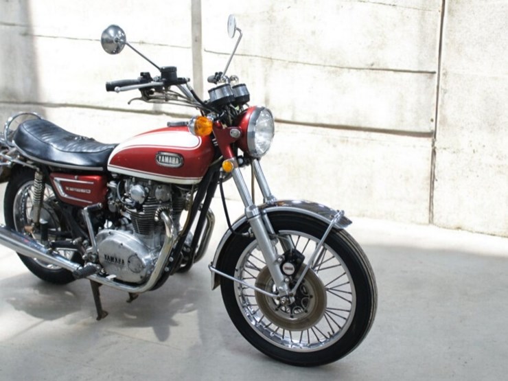 1972-yamaha-xs650-motorcycle-image-2
