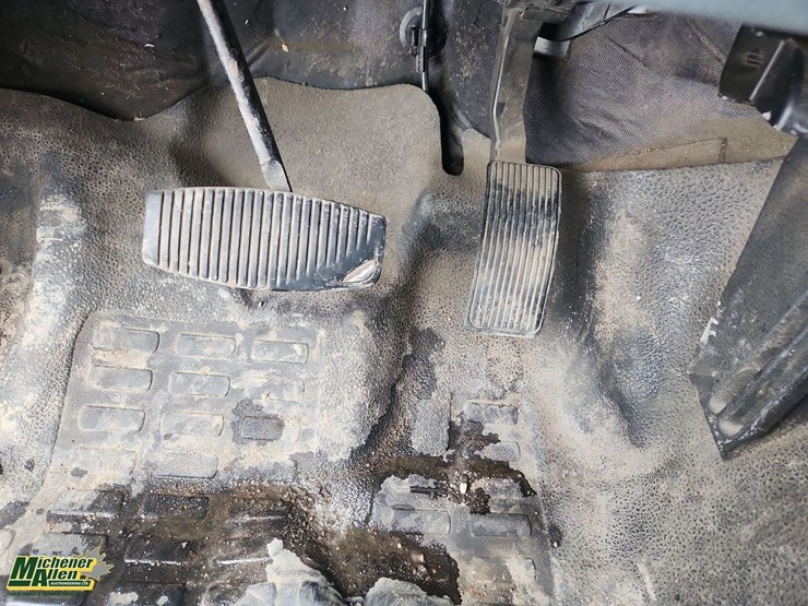 2014-ford-f350-image-21