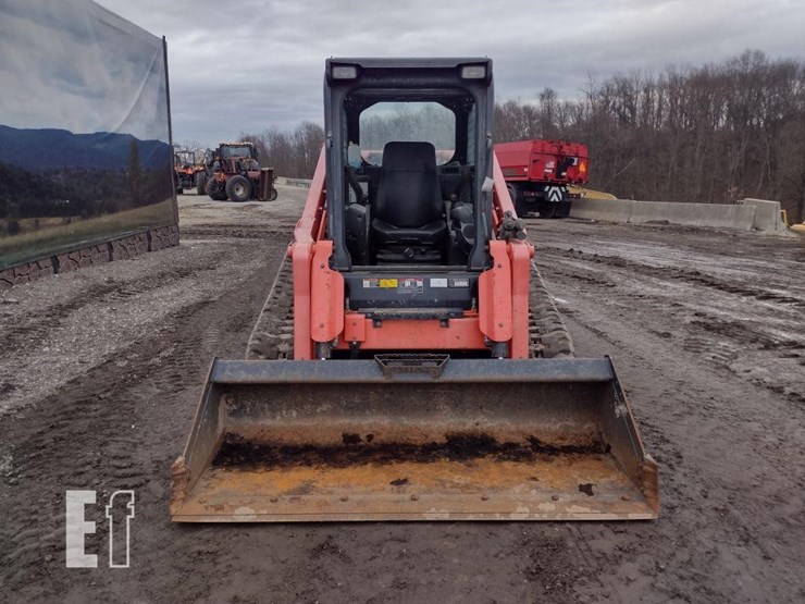 2017-kubota-svl95-2s-image-2
