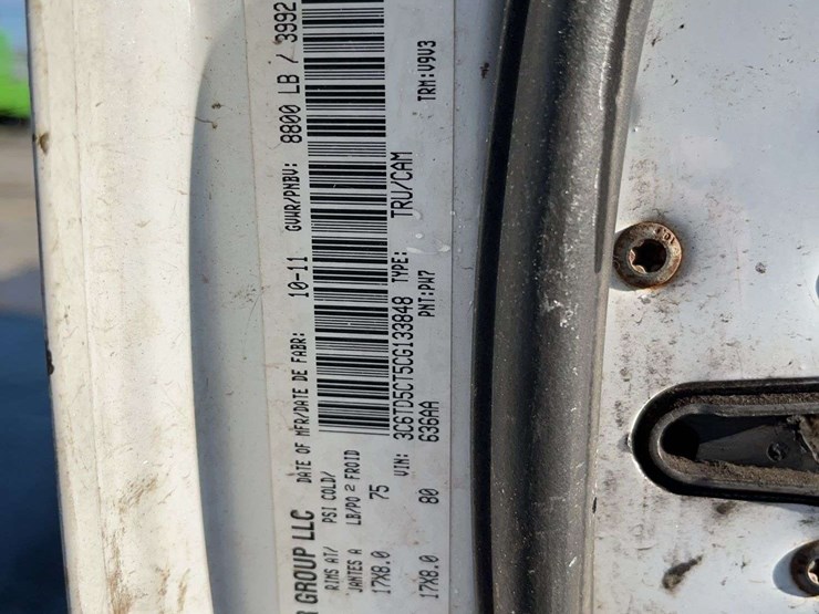 2012-dodge-2500-image-13