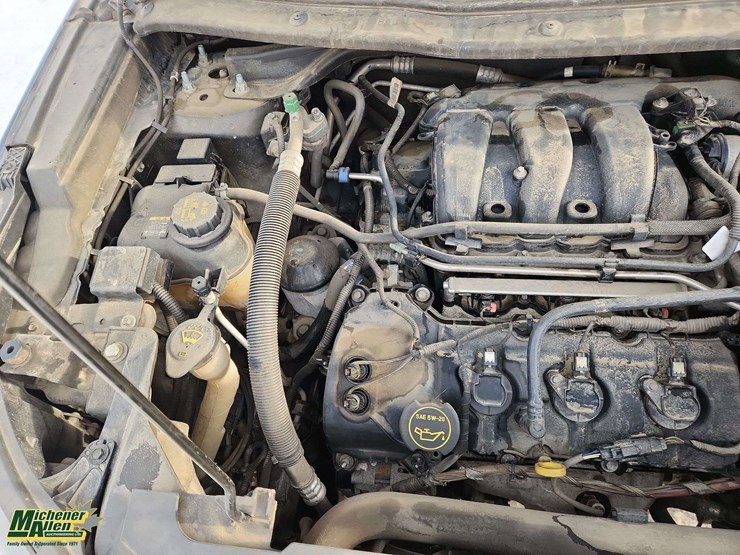 2019-ford-explorer-image-28