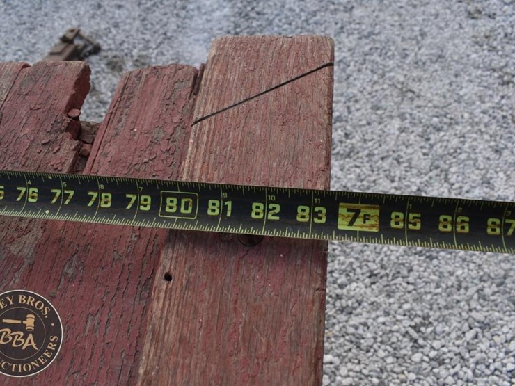 hay-wagon-38980-image-10