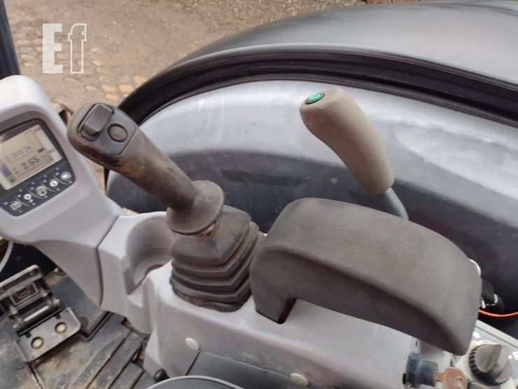 2019-kubota-u55-4-image-9