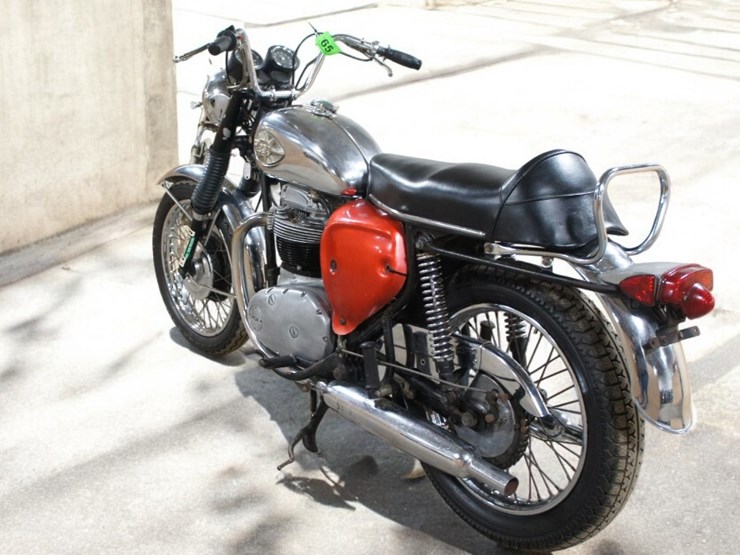 1970-bsa-a65t-thunderbolt-motorcycle-image-6