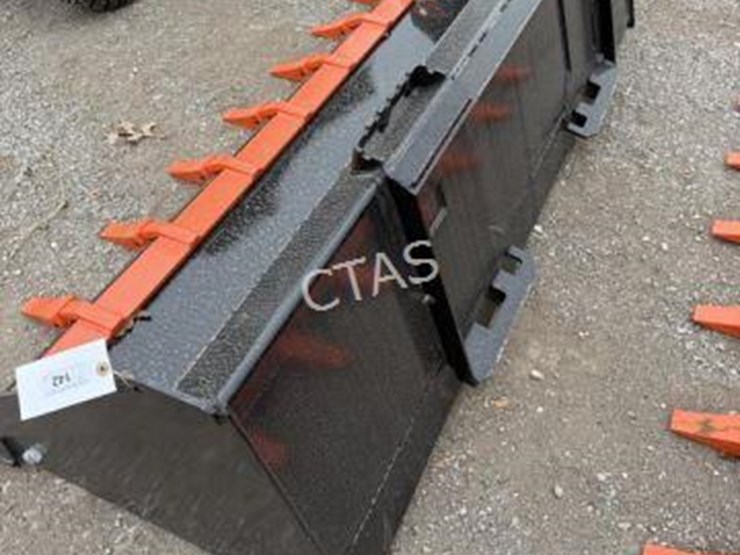 #142-•-80"-skid-steer-bucket-w/-teeth-image-3