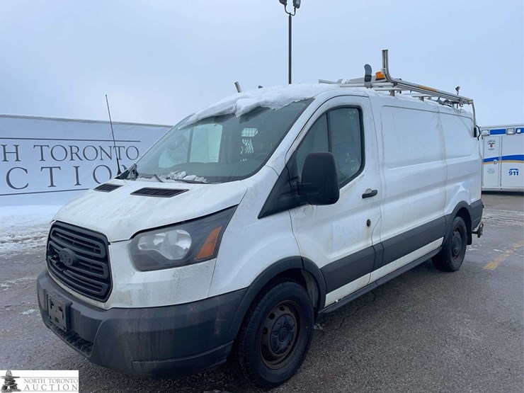 2018-ford-transit-image-1