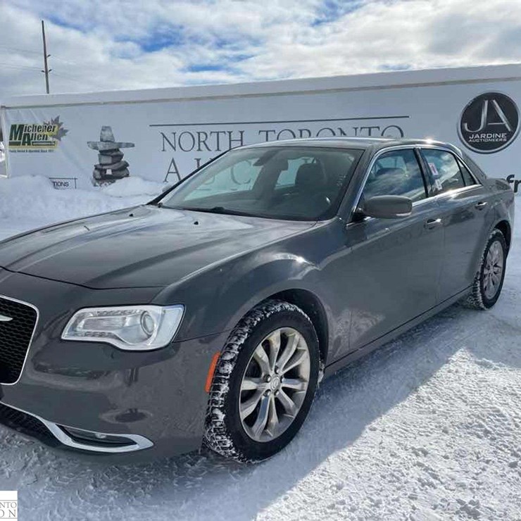 2018 CHRYSLER 300 TOURING