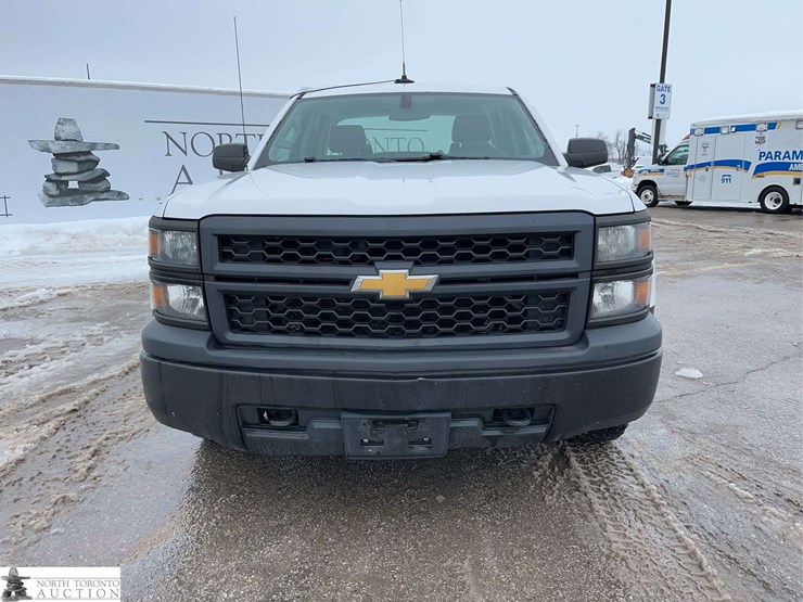 2015-chevrolet-k1500-image-2