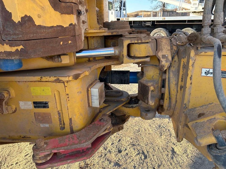 2019-deere-460e-image-23