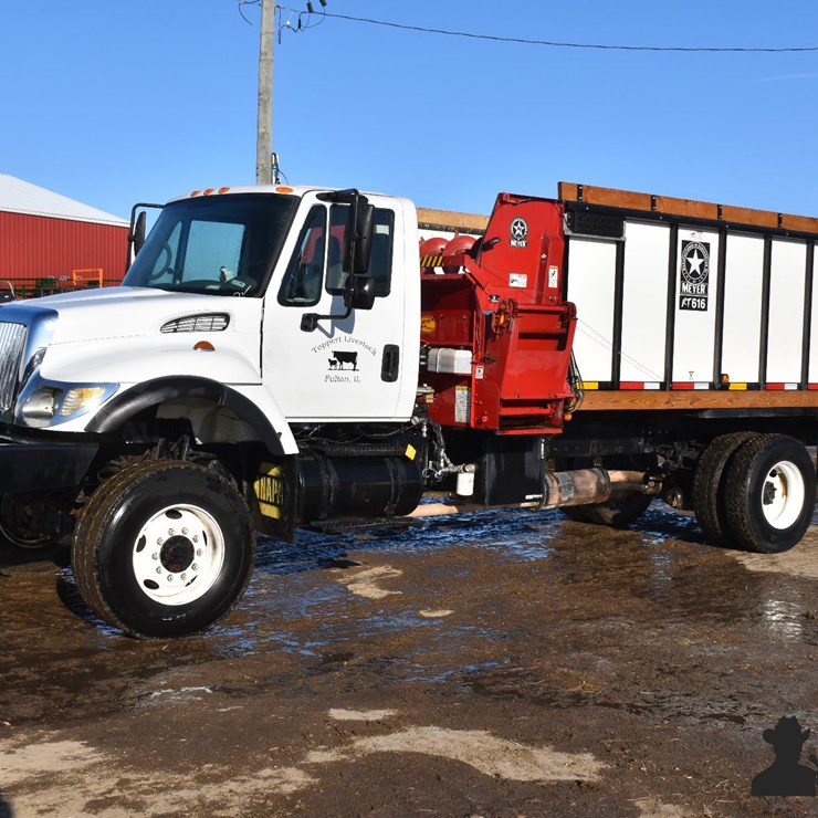 2007 INTERNATIONAL 7400