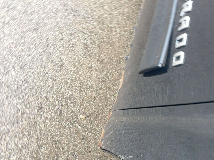 2013-chevrolet-silverado-1500-image-41