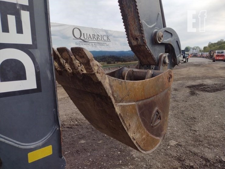 2019-deere-310sl-image-30