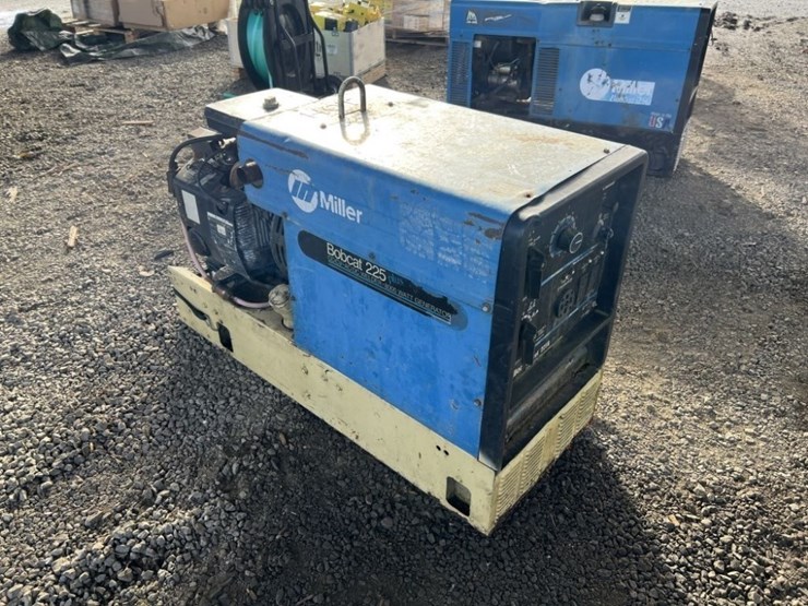 miller-bobcat-225g-image-3