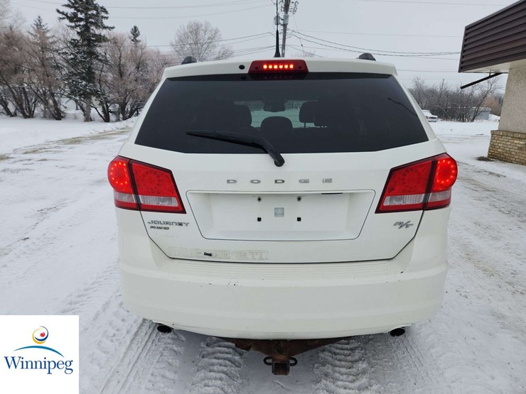 2011-dodge-journey-image-7