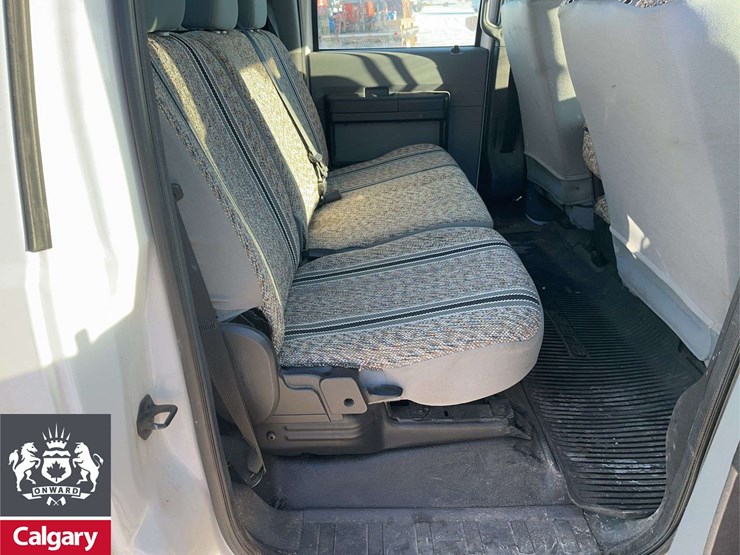 2013-ford-f550-image-16