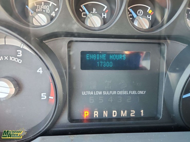 2015-ford-f350-image-25