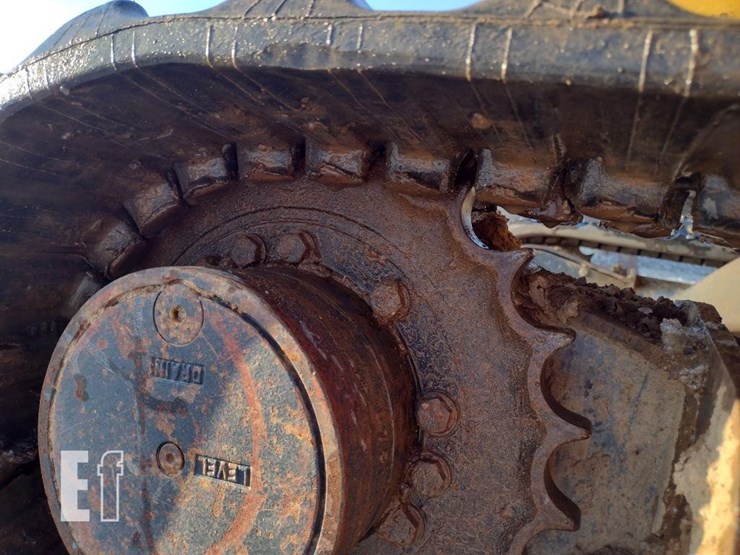 2013-deere-35d-image-36