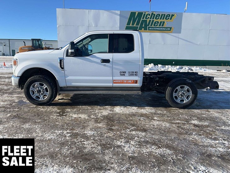 2021-ford-f350-image-6