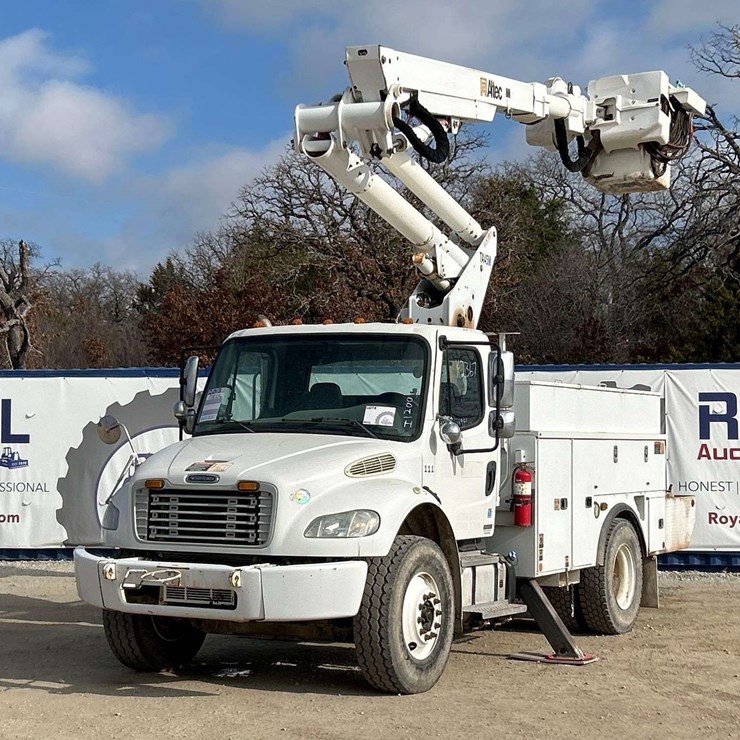 2013 Freightliner M2 TA45M Altec Bucket Truck
