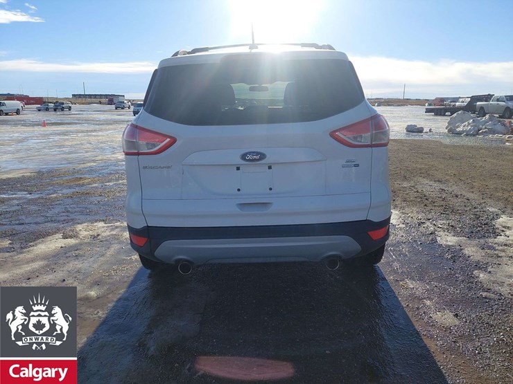 2013-ford-escape-se-image-7