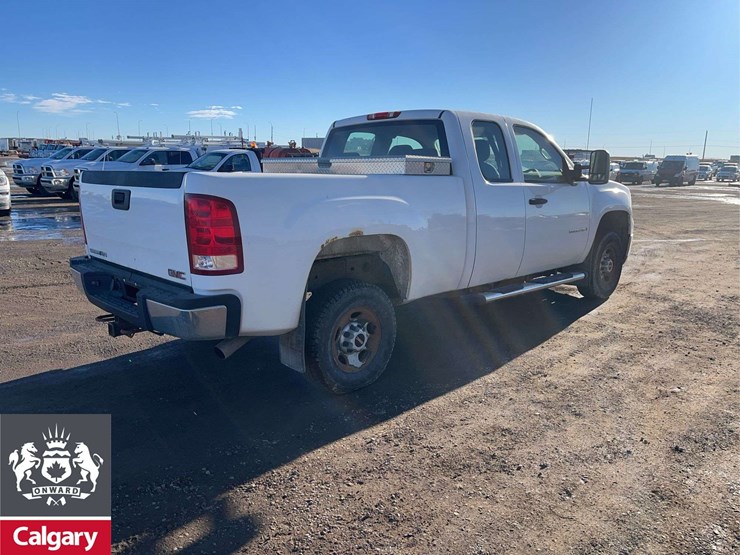 2008-gmc-sierra-2500hd-image-6