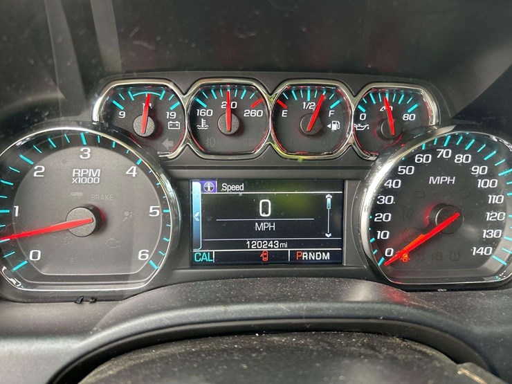 2016-chevrolet-silverado-1500-image-14