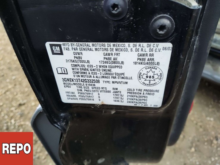 non-operable-2002-chevrolet-avalanche-image-23