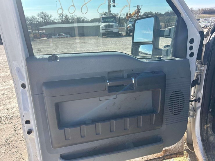 2012-ford-f250-image-8