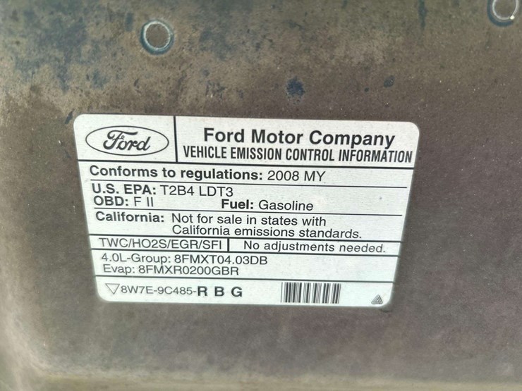 2008-ford-explorer-image-10