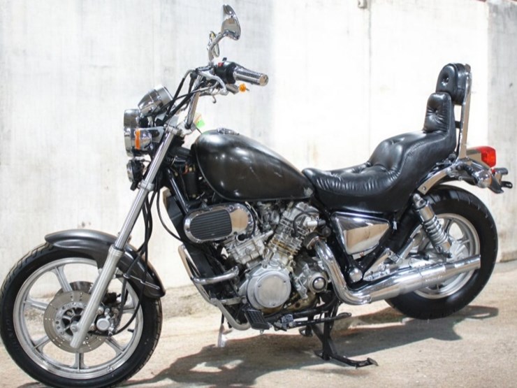 1993-kawasaki-vn750-vulcan-motorcycle-image-4