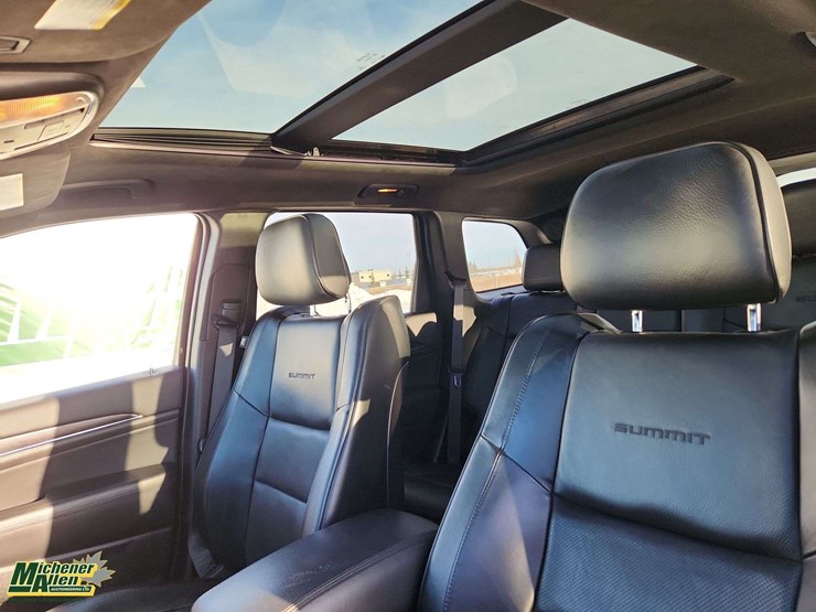 2014-jeep-grand-cherokee-image-23