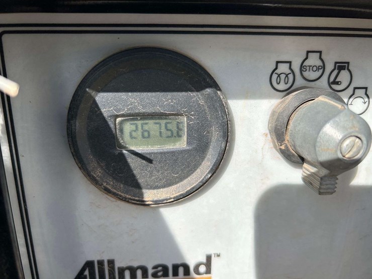 2019-allmand-bros-night-lite-v-series-image-6