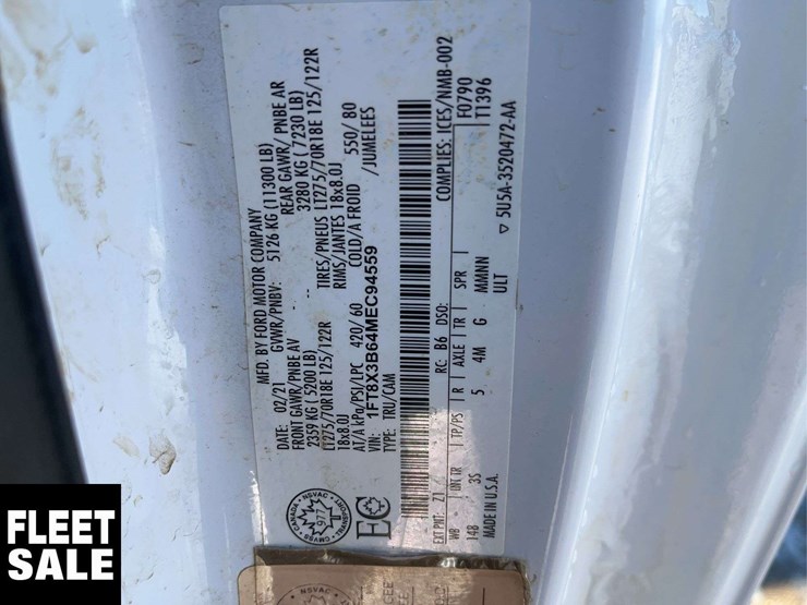 2021-ford-f350-image-24