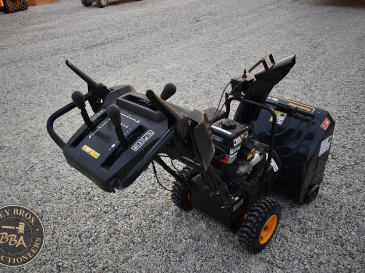 poulan-pro-24-inch-snow-blower-41331-image-5