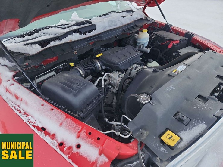 2012-dodge-1500-image-28