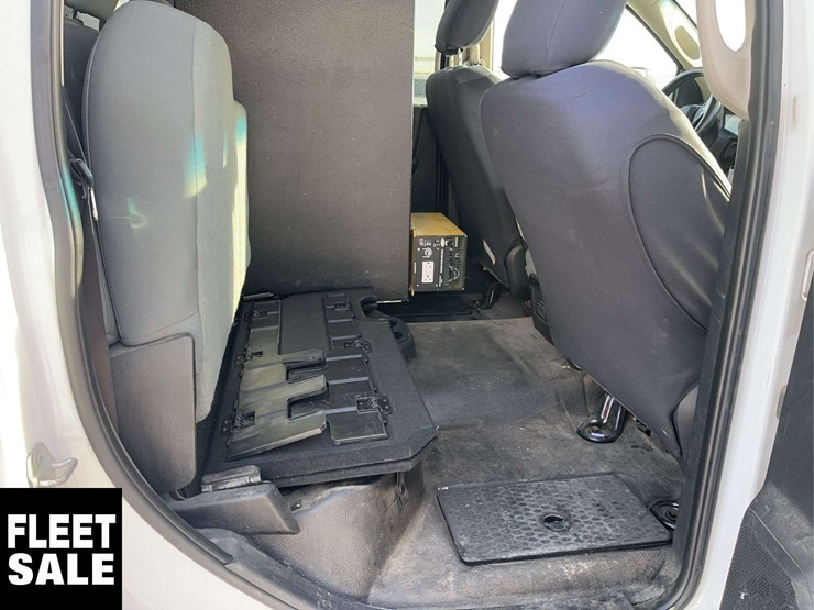 2015-dodge-2500-image-17