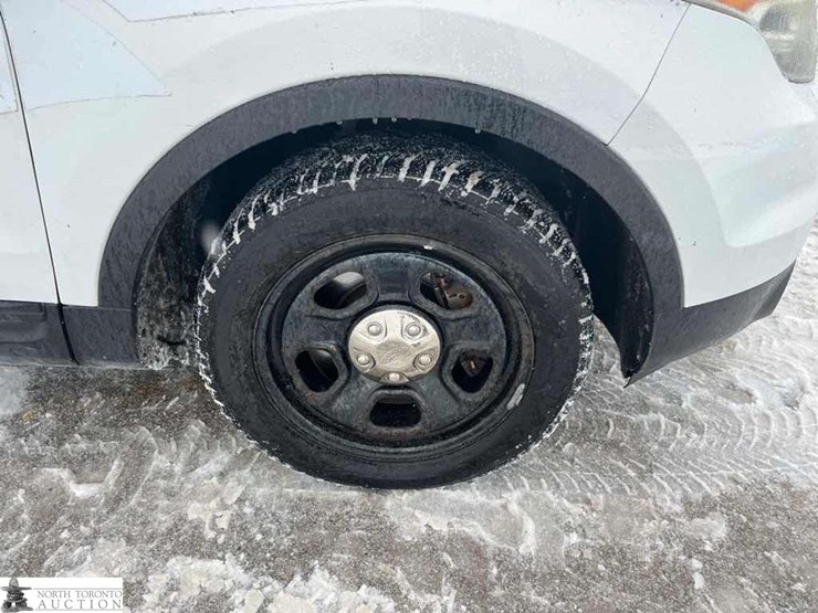 2014-ford-explorer-image-22