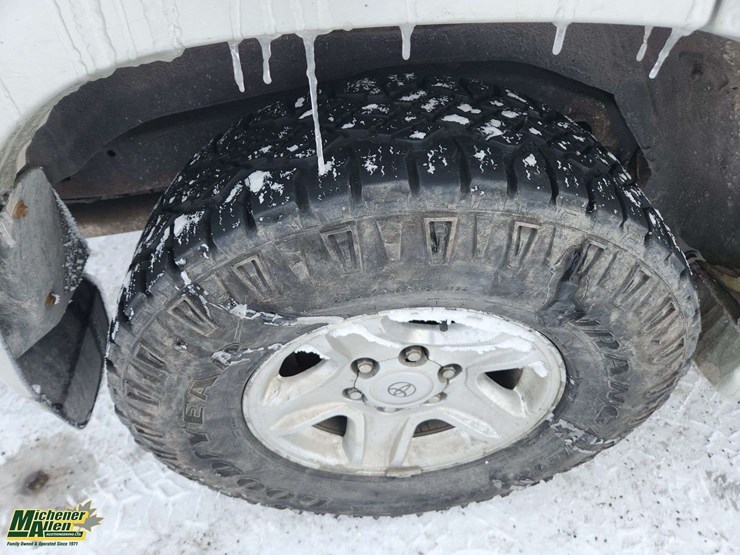 1999-toyota-4-runner-limited-image-12