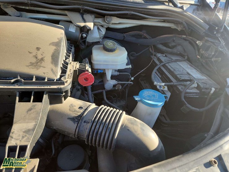 2015-mercedes-benz-sprinter-3500-image-22